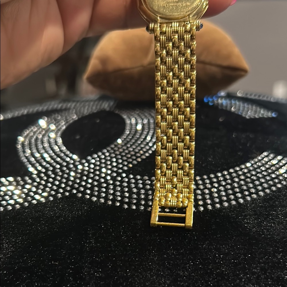 Dior Women Gold plated  Bracelet Watch with Blue Dial - Picture 7 of 13